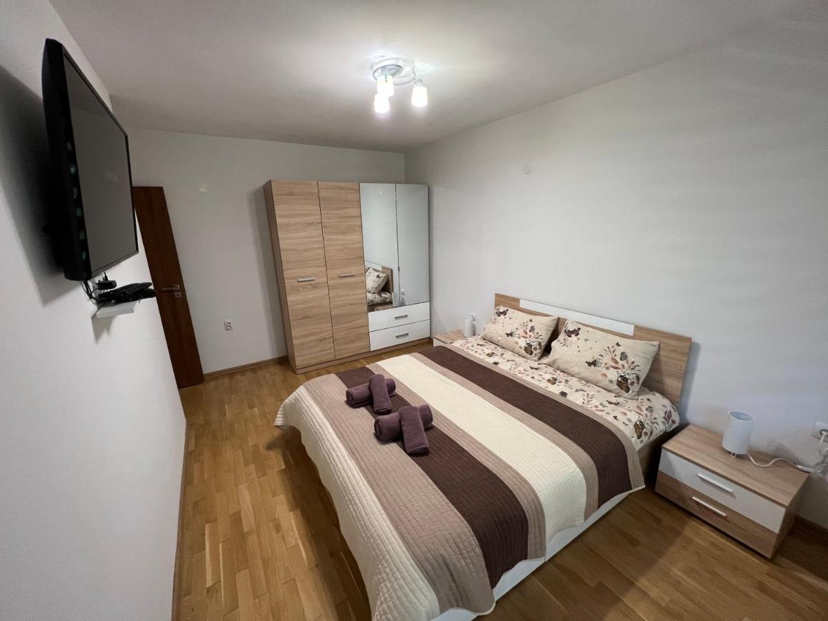 Top Center Apartment In Велико-Тырново Экстерьер фото
