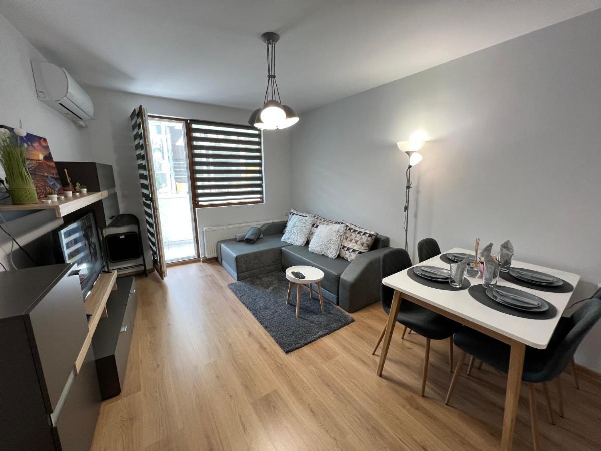 Top Center Apartment In Велико-Тырново Экстерьер фото